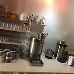 Отель Paris 2*
