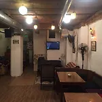 Paris 2*