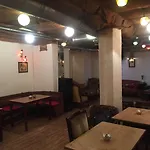 Paris Hotel 2*