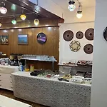 Paris Hotel