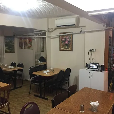 호텔 파리 2*