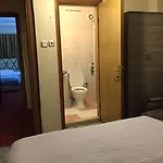 Hotel Paris 2*