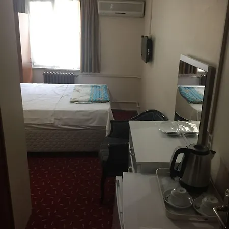 Paris 2* Istanbul